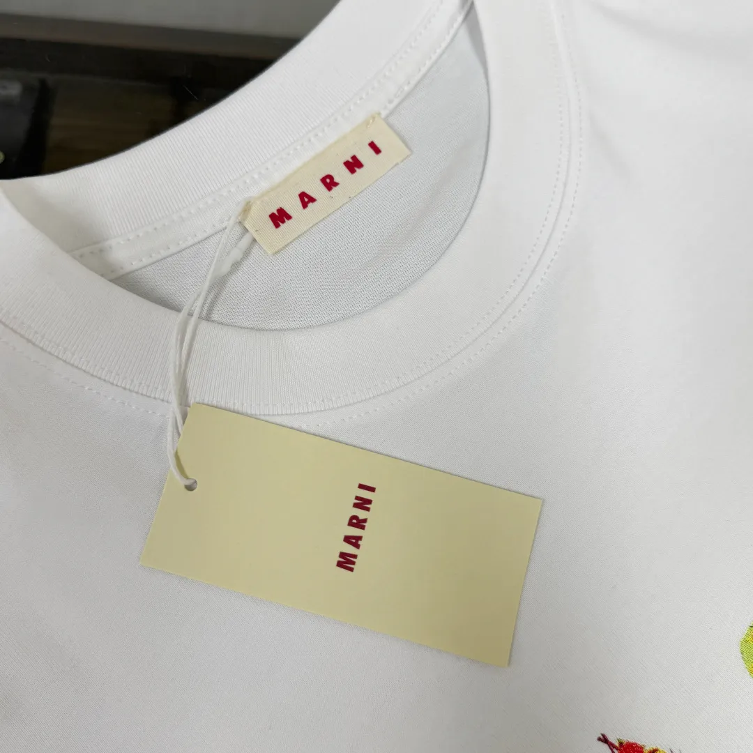 C⭐️MARNI 26 New Arrival T ～ Same Style～ ！ logo ！ ～Premium ， ， ， ， ， ， ， ， ， ！！ ：Black White Size：XS S M L（OS ）